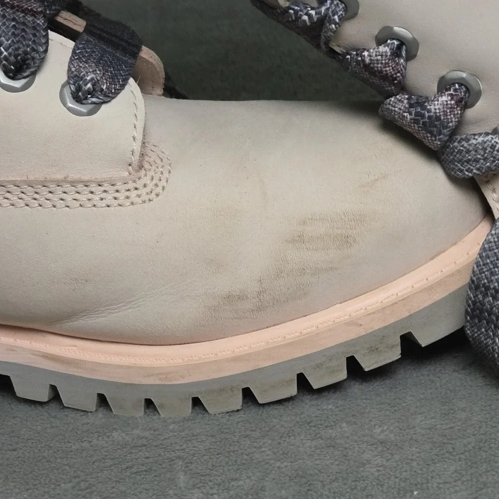 Timberland  Premium 6 in Waterproof  Pink Nubuck‎ Youth  Boots Size 3 VGC